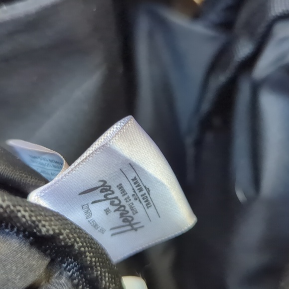 Herschel Supply Co. Nova Mini Backpack Black Tropical Hawaiian Floral Print - Picture 14 of 14